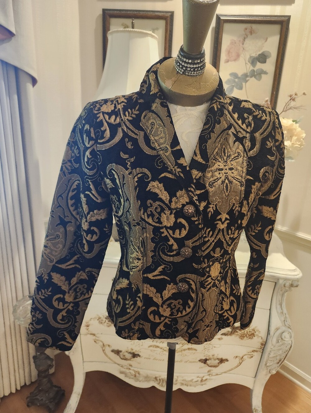 Vintage Y2K Gold & Black Brocade Pattern Lush Classy Glamour Jacket PS - Picture 1 of 8